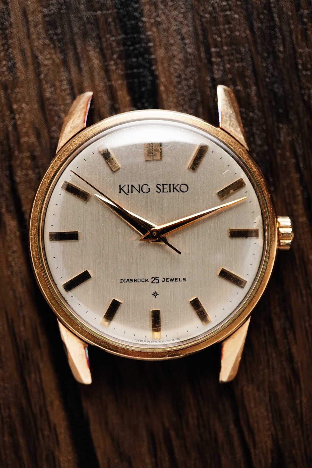Seiko Credor Tank Solid Gold Bezel 14k - Seiko | tankawatches.com