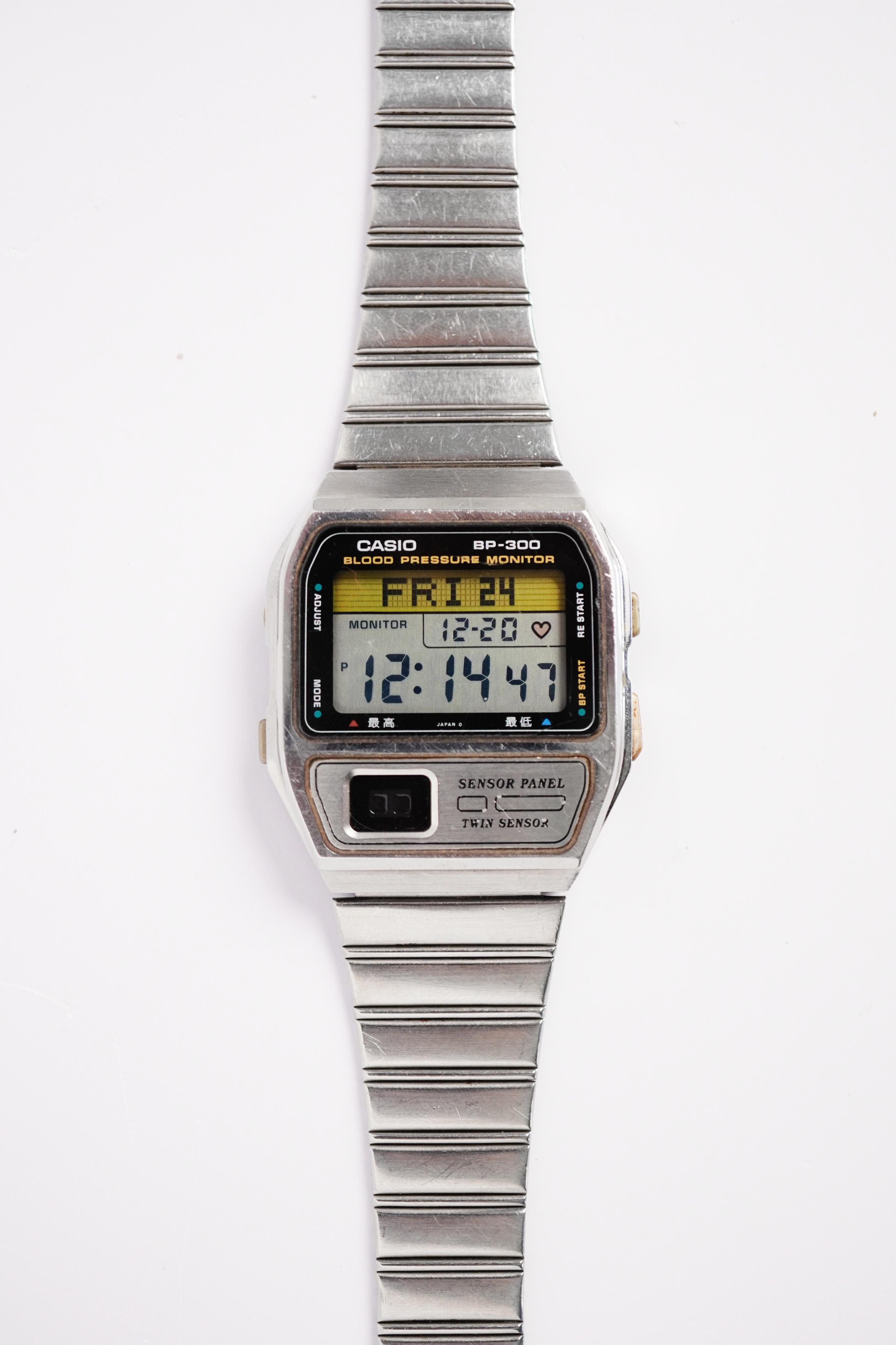 CASIO BLOOD PRESSURE MONITOR 腕時計 AUTHENTIC CASIO BLOOD PRESSURE MONITOR JAPAN MEN'S DIGITAL